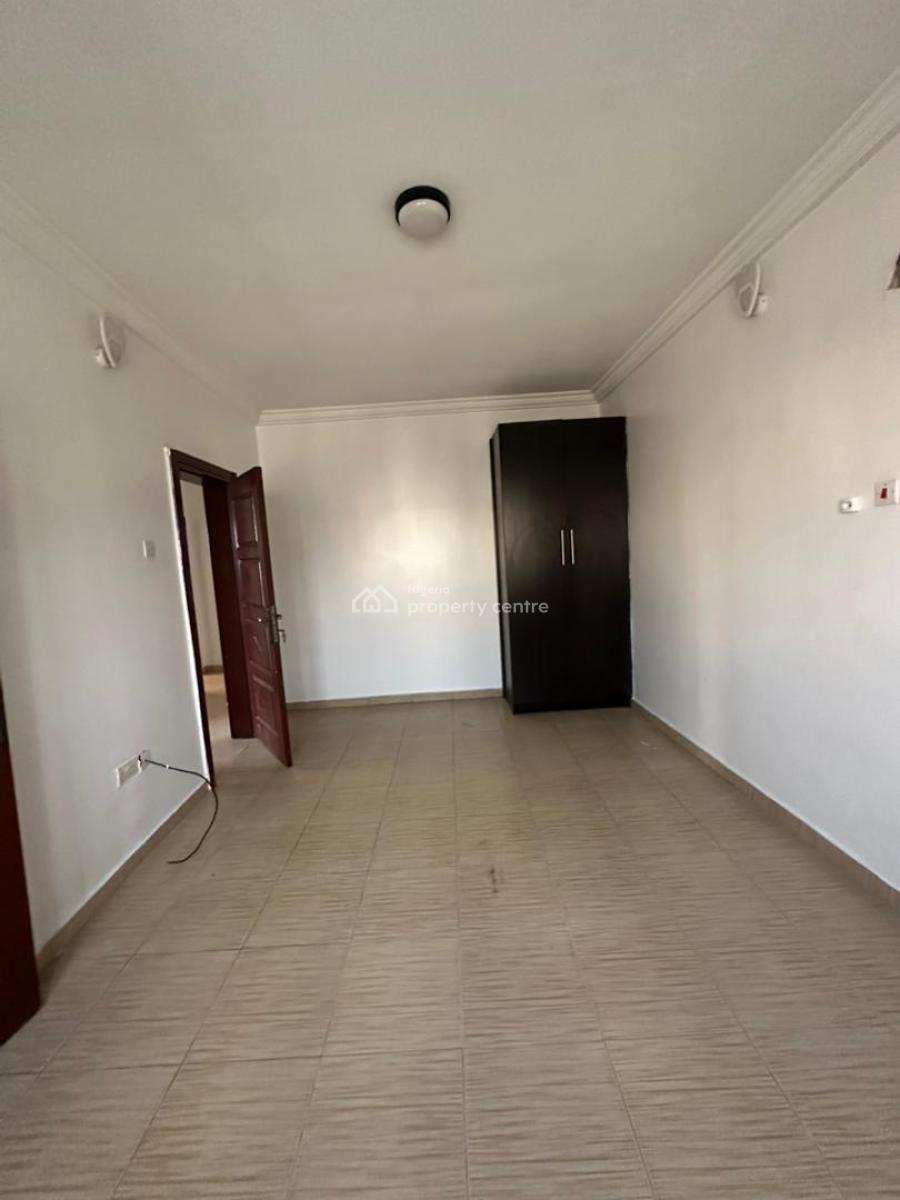 Well Mantaned 4 Bedrooms Terraced Duplex, Agungi, Lekki, Lagos, Terraced Duplex for Rent