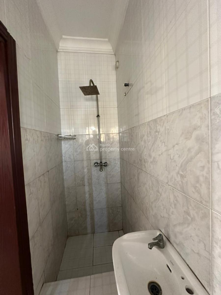 Well Mantaned 4 Bedrooms Terraced Duplex, Agungi, Lekki, Lagos, Terraced Duplex for Rent