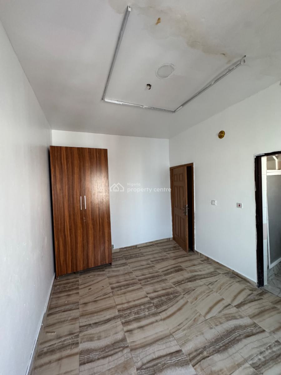 Well Maintained 4 Bedrooms Semi Detached Duplex, Chevron Toll Gate, Lekki Phase 2, Lekki, Lagos, Semi-detached Duplex for Rent