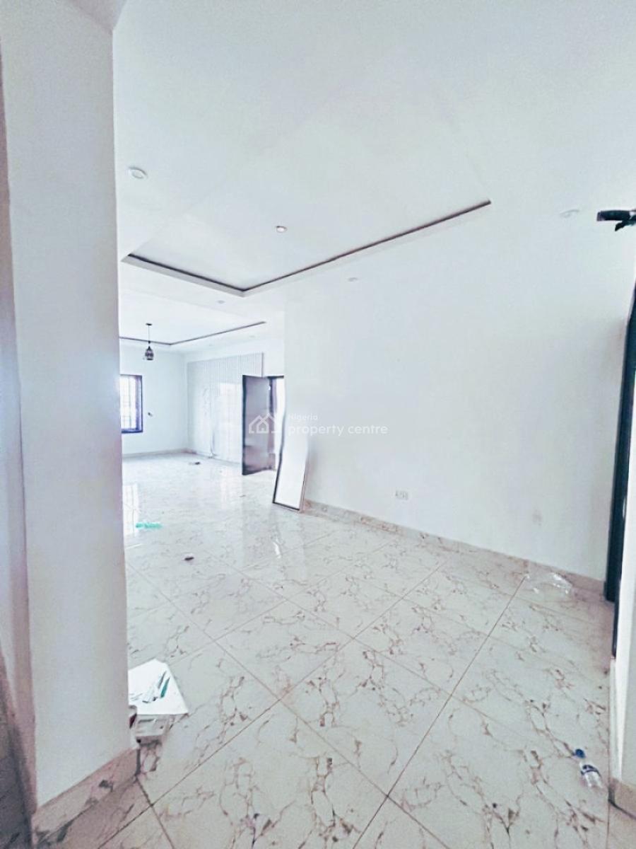 Serviced 3 Bedroom Flat  Ground Floor with Pool, Orchid Road, Lekki, Lagos, Flat / Apartment for Rent