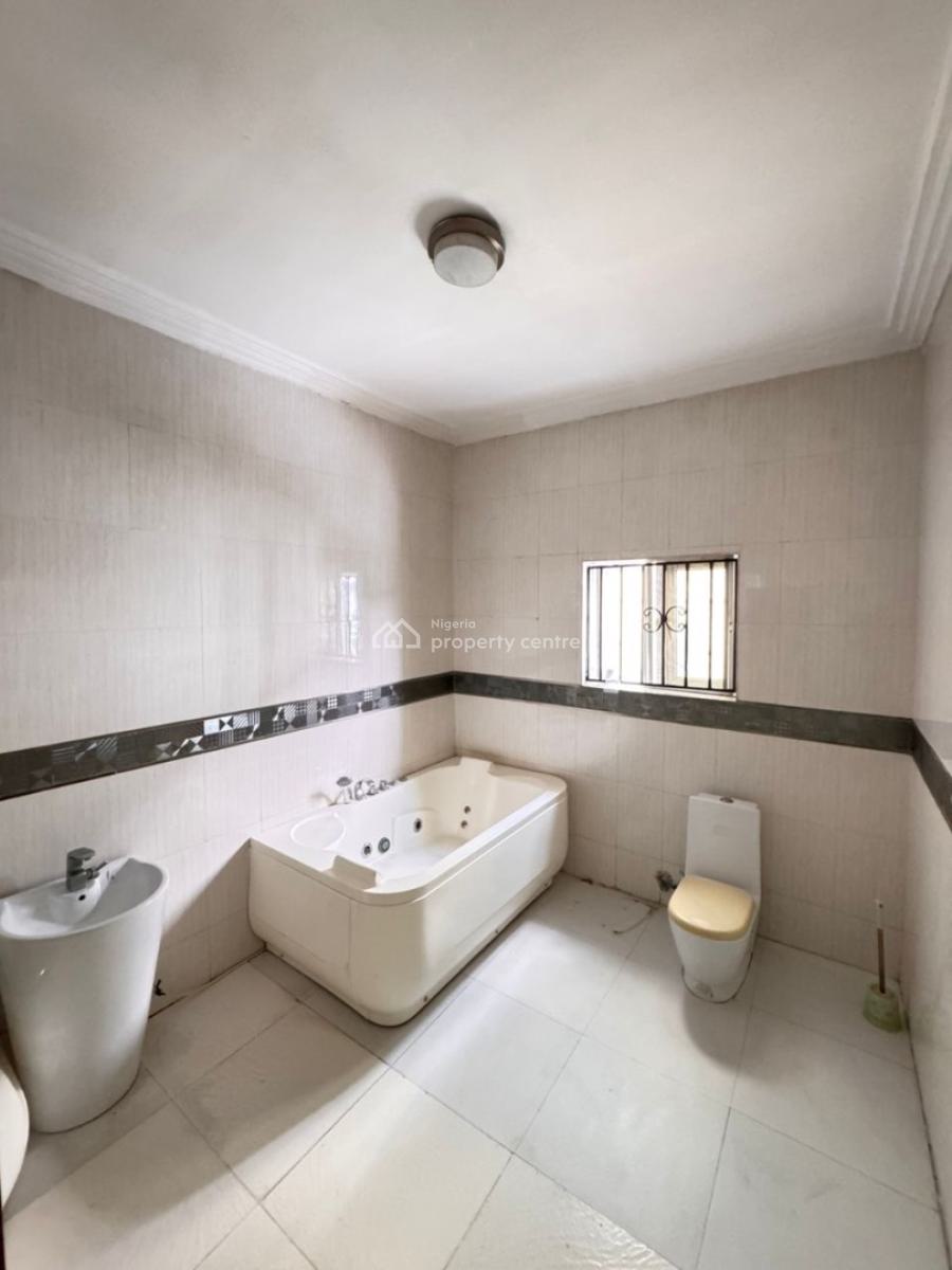 Spacious 5 Bedroom Detached Duplex + Bq, Lekki Expressway, Lekki, Lagos, Detached Duplex for Sale