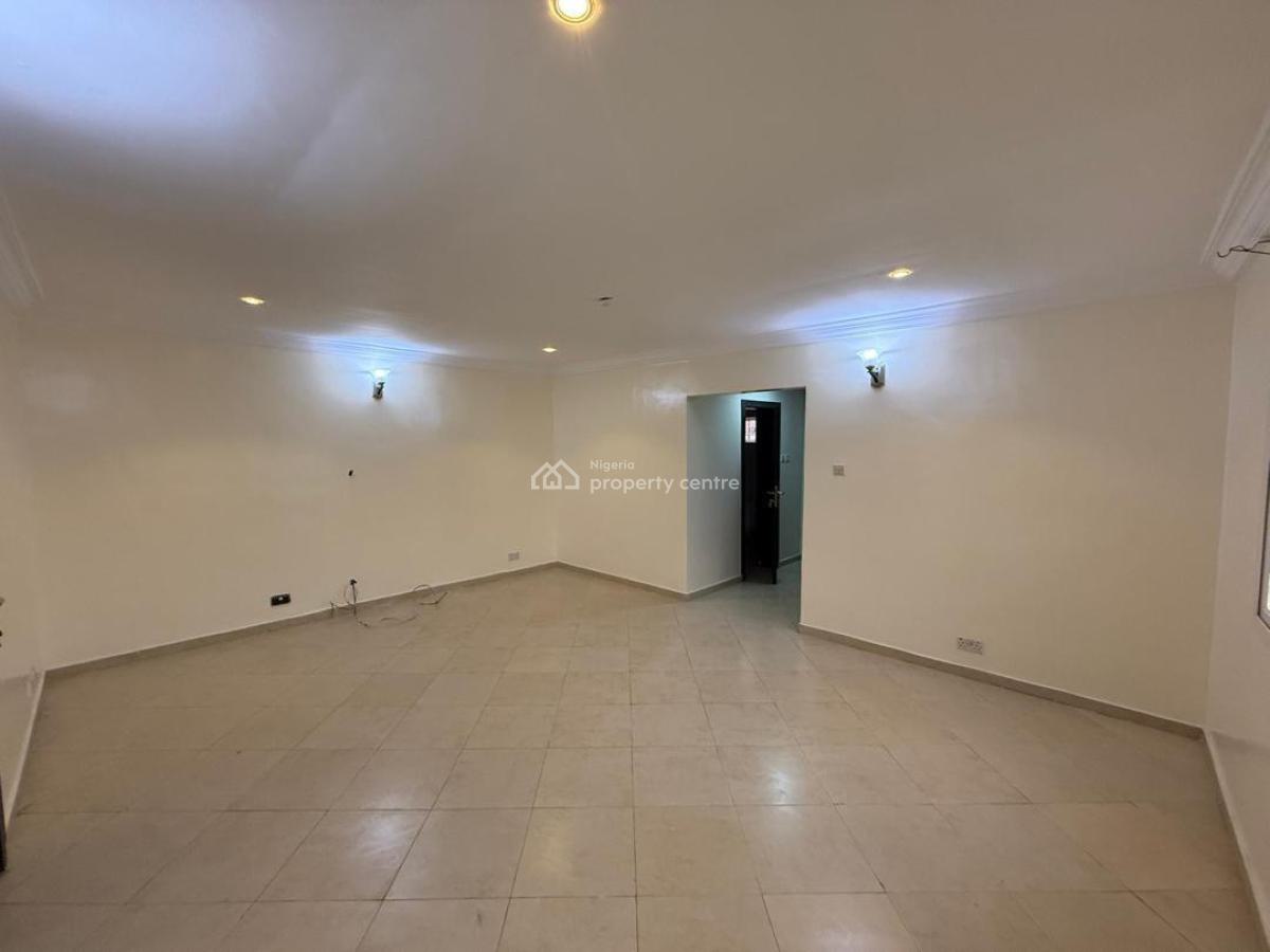 Super Luxury 3bedroom Flat with Bq, Solar and Inverter, Lekki Phase 1, Lekki, Lagos, Flat / Apartment for Rent