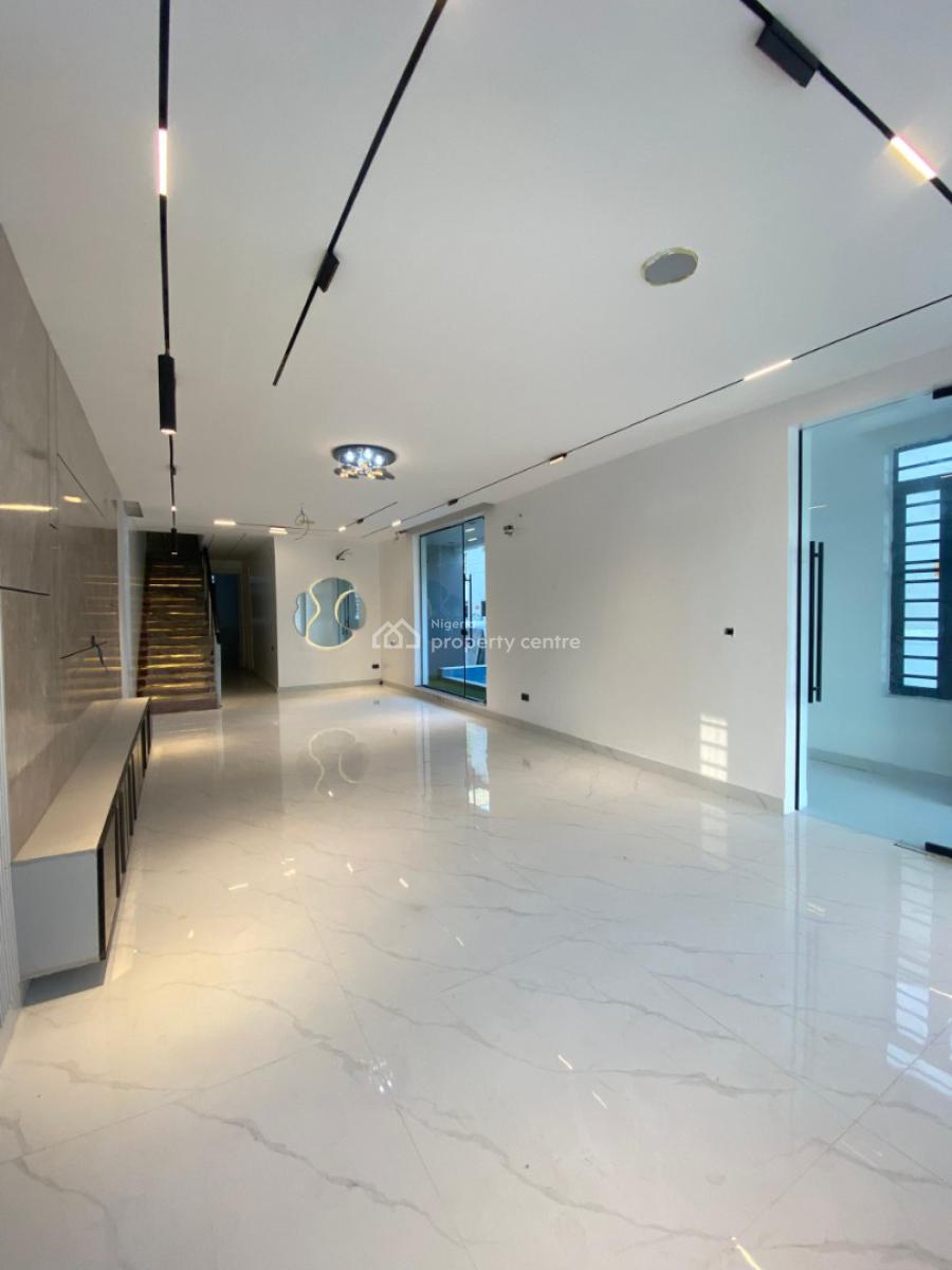 Luxurious 5 Bedroom, Lekki Phase 1, Lekki, Lagos, Detached Duplex for Sale