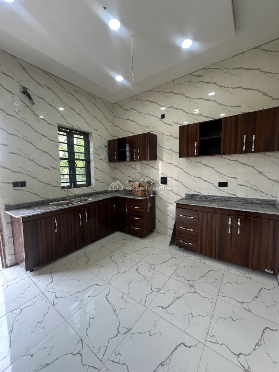 𝐍𝐄𝐖 4 𝐁𝐄𝐃𝐑𝐎𝐎𝐌 𝐒𝐄𝐌𝐈 𝐃𝐄𝐓𝐀𝐂𝐇𝐄𝐃 𝐃𝐔𝐏𝐋𝐄𝐗, Chevron Toll Gate, Lekki Phase 2, Lekki, Lagos, Semi-detached Duplex for Rent