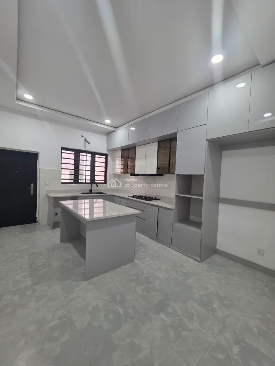 Luxury 3 Bedroom Apartment with Excellent Finishing, Nike Art Gallary, Lekki Phase 1, Lekki, Lagos, Flat / Apartment for Rent