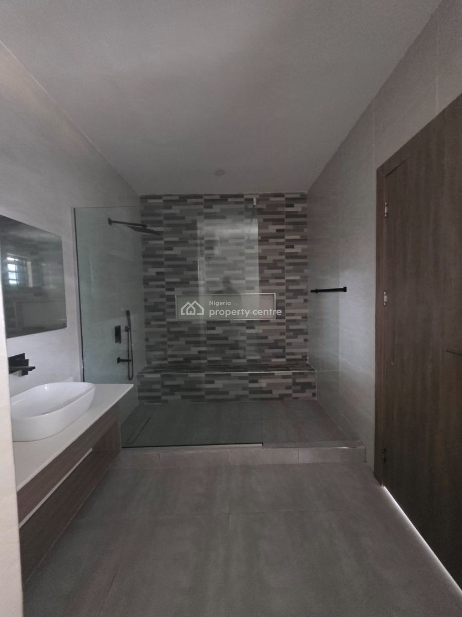 Luxury 3 Bedroom Apartment with Excellent Finishing, Nike Art Gallary, Lekki Phase 1, Lekki, Lagos, Flat / Apartment for Rent