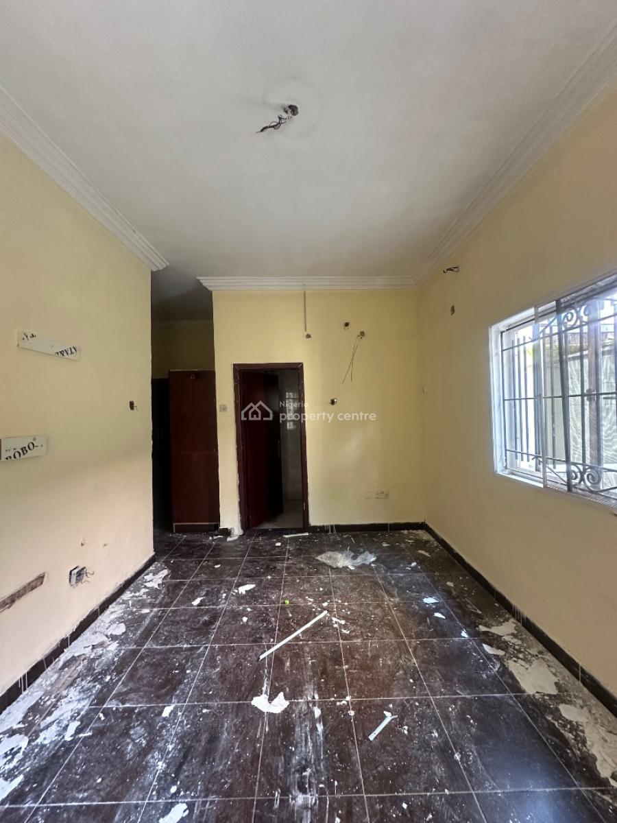 𝐌𝐀𝐈𝐍𝐓𝐀𝐈𝐍𝐄𝐃 3 𝐁𝐄𝐃𝐑𝐎𝐎𝐌 𝐀𝐏𝐀𝐑𝐓𝐌𝐄𝐍𝐓, Chevron Toll Gate, Lekki Phase 2, Lekki, Lagos, Flat / Apartment for Rent