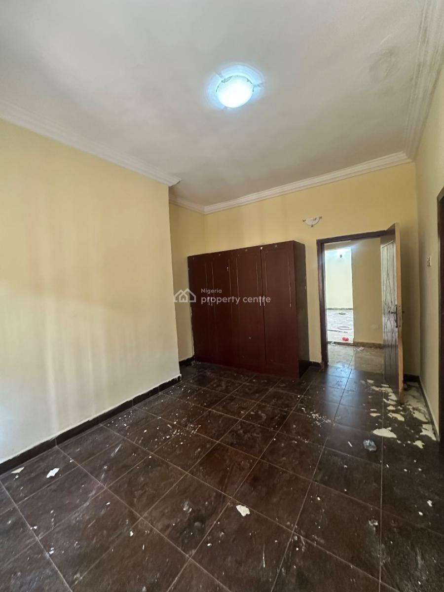 𝐌𝐀𝐈𝐍𝐓𝐀𝐈𝐍𝐄𝐃 3 𝐁𝐄𝐃𝐑𝐎𝐎𝐌 𝐀𝐏𝐀𝐑𝐓𝐌𝐄𝐍𝐓, Chevron Toll Gate, Lekki Phase 2, Lekki, Lagos, Flat / Apartment for Rent