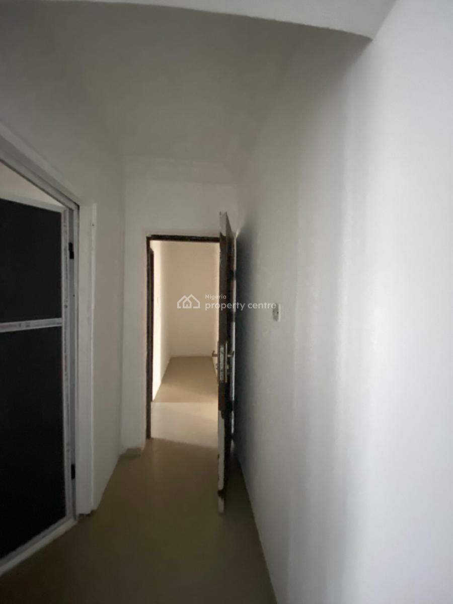 Very Sweet and Lovable Classic Spacious 2bedroom Upstairs, Silver Land Estate, Sangotedo, Ajah, Lagos, Flat / Apartment for Rent