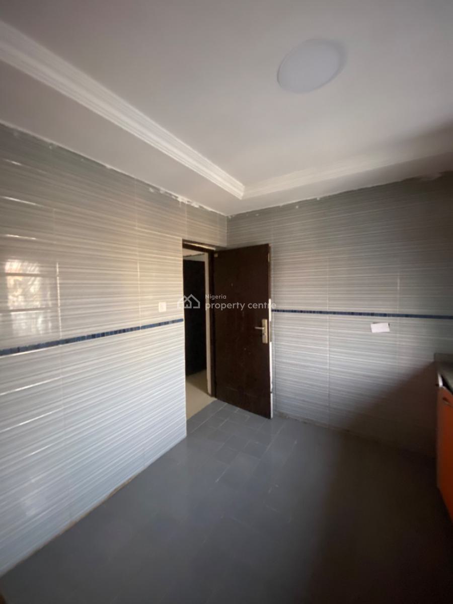 Very Sweet and Lovable Classic Spacious 2bedroom Upstairs, Silver Land Estate, Sangotedo, Ajah, Lagos, Flat / Apartment for Rent