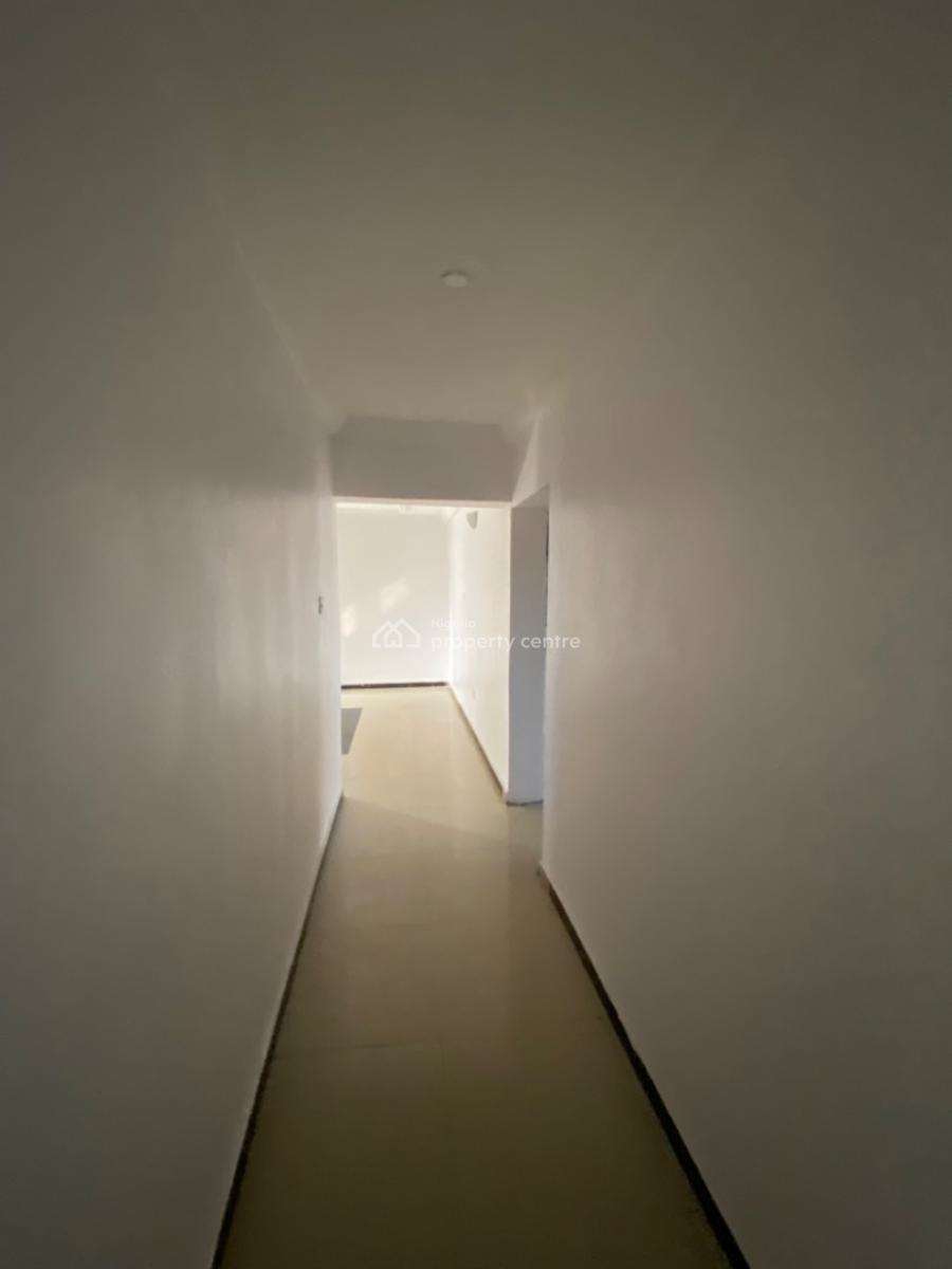 Very Sweet and Lovable Classic Spacious 2bedroom Upstairs, Silver Land Estate, Sangotedo, Ajah, Lagos, Flat / Apartment for Rent