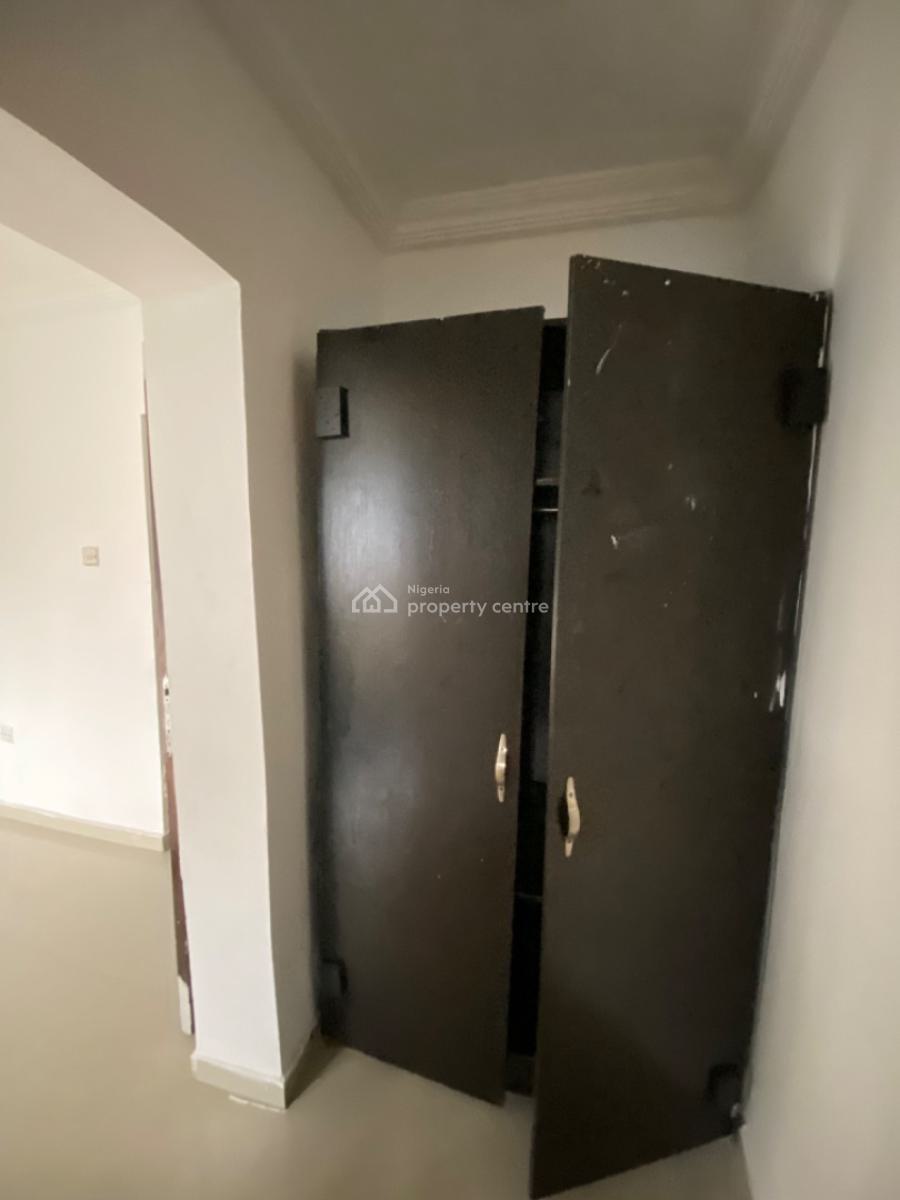 Very Sweet and Lovable Classic Spacious 2bedroom Upstairs, Silver Land Estate, Sangotedo, Ajah, Lagos, Flat / Apartment for Rent