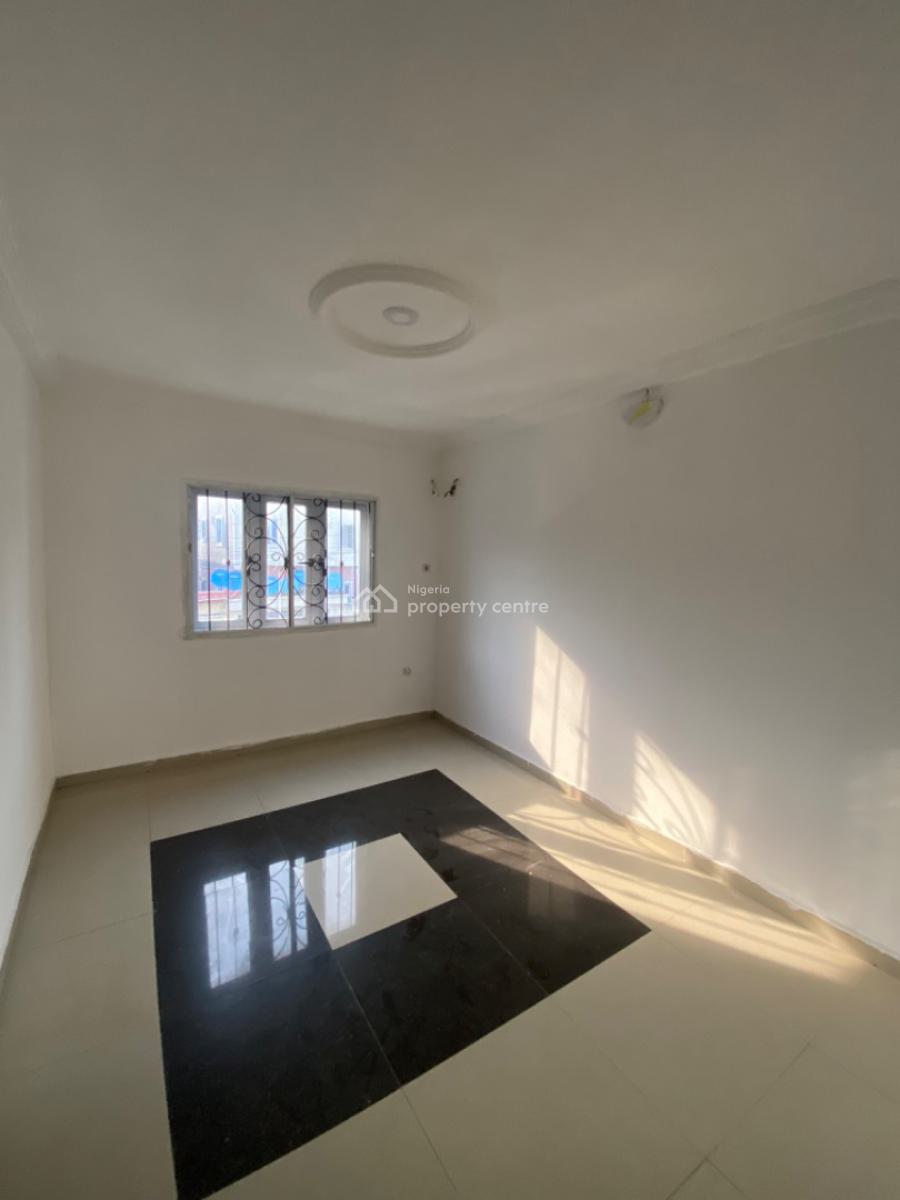 Very Sweet and Lovable Classic Spacious 2bedroom Upstairs, Silver Land Estate, Sangotedo, Ajah, Lagos, Flat / Apartment for Rent