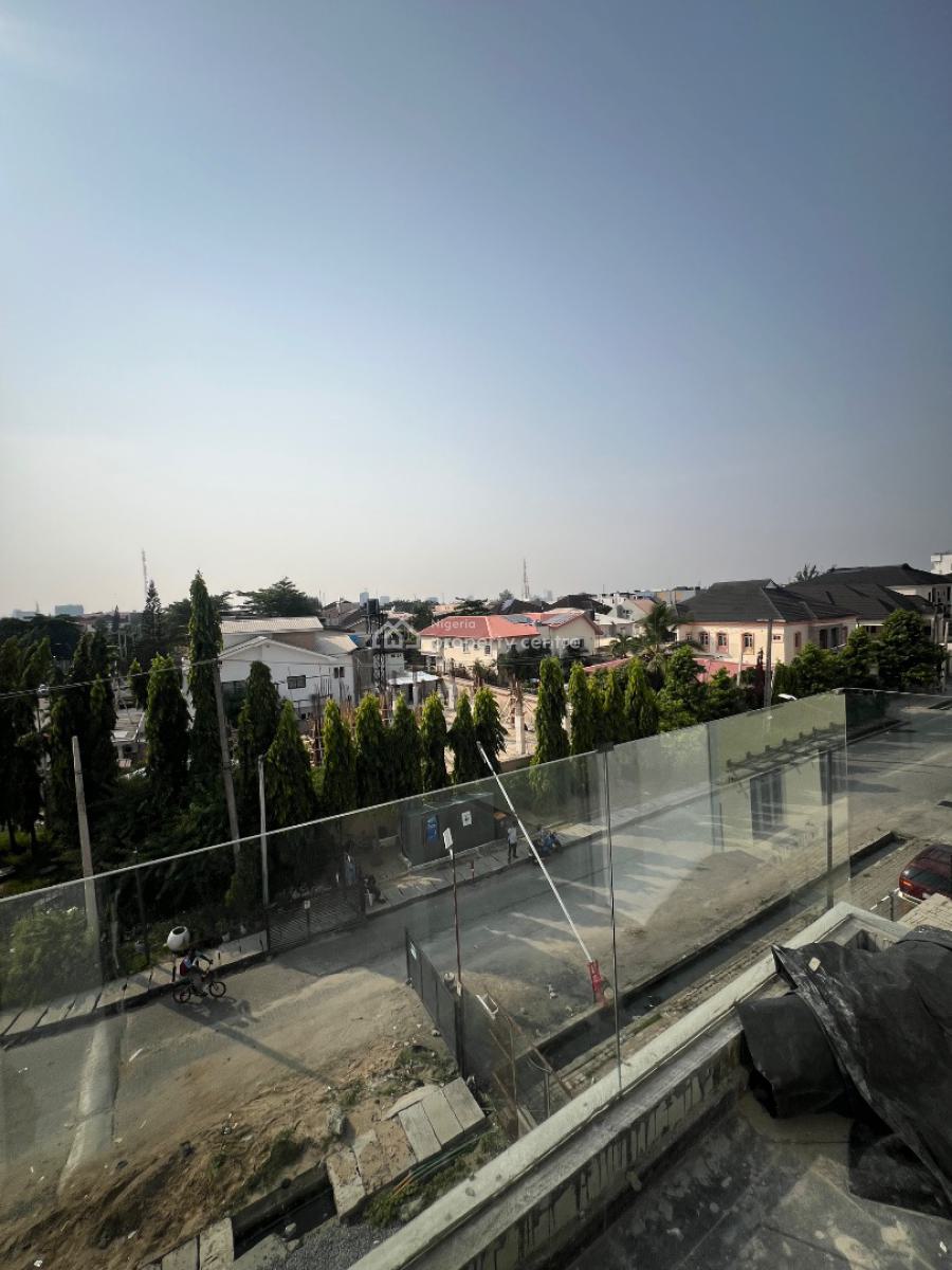 4 Bedrooms Lekki Phase1, Admiraty Lekki Phase1, Lekki Phase 1, Lekki, Lagos, Semi-detached Duplex for Sale