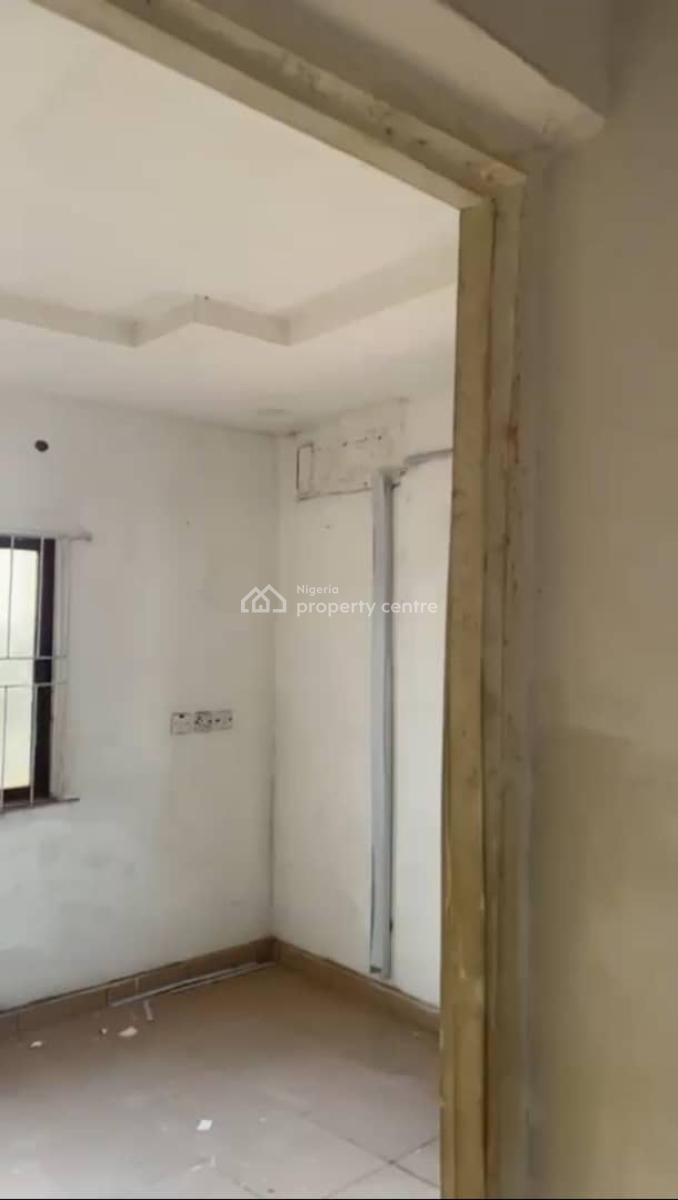 Lovely 2 Bedroom Flat, Irra Estate Ifako, Gbagada, Lagos, Flat / Apartment for Rent
