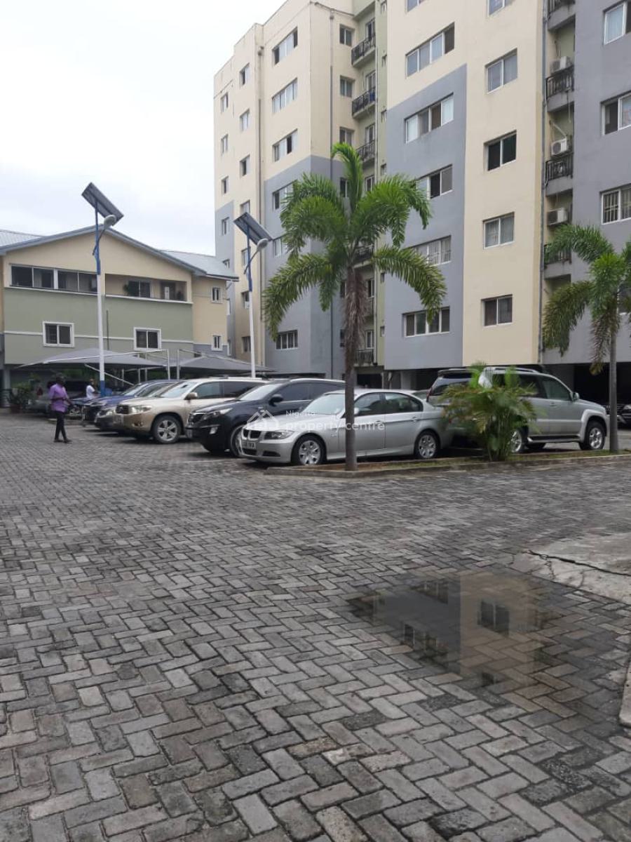 Fully Serviced 3 Bedroom Apartment + Swimming Pool, Gym, Prime Water Garden, Lekki Phase 1, Lekki, Lagos, Flat / Apartment for Sale