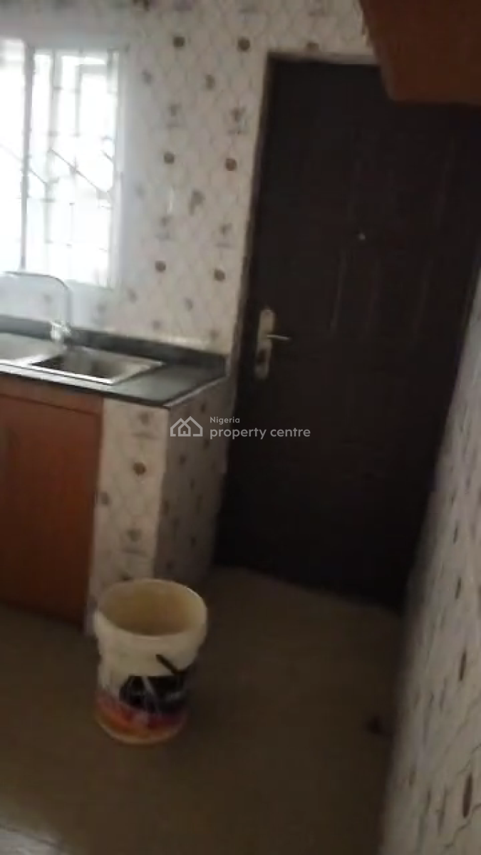 Sweet 3 Rooms & a Parlor Terrace Duplex, Apple Estate, Amuwo Odofin, Lagos, Terraced Duplex for Rent