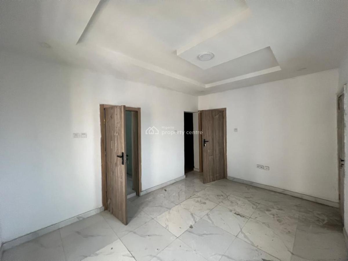 3 Bedroom Apartment, Illasan, Ikate, Lekki, Lagos, Flat / Apartment for Sale