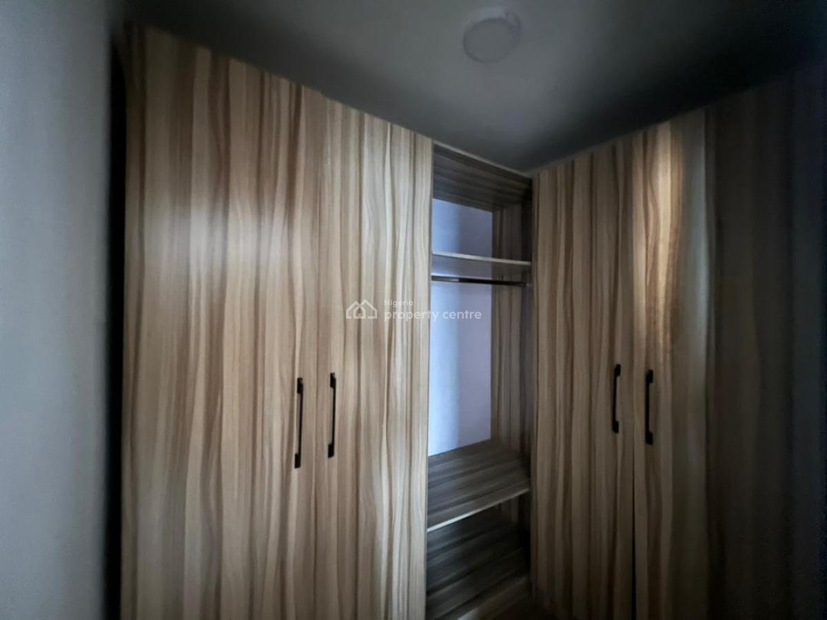 3 Bedroom Apartment, Illasan, Ikate, Lekki, Lagos, Flat / Apartment for Sale