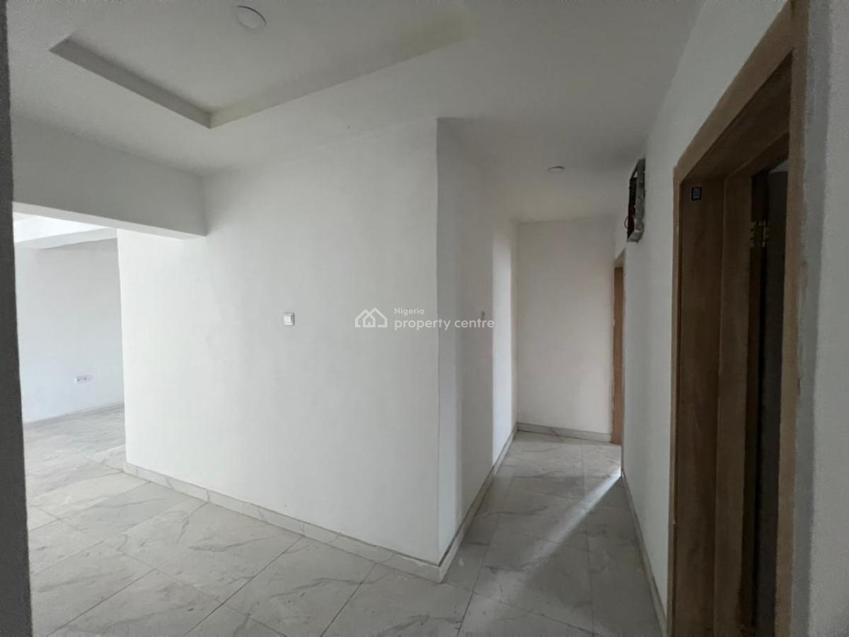 3 Bedroom Apartment, Illasan, Ikate, Lekki, Lagos, Flat / Apartment for Sale