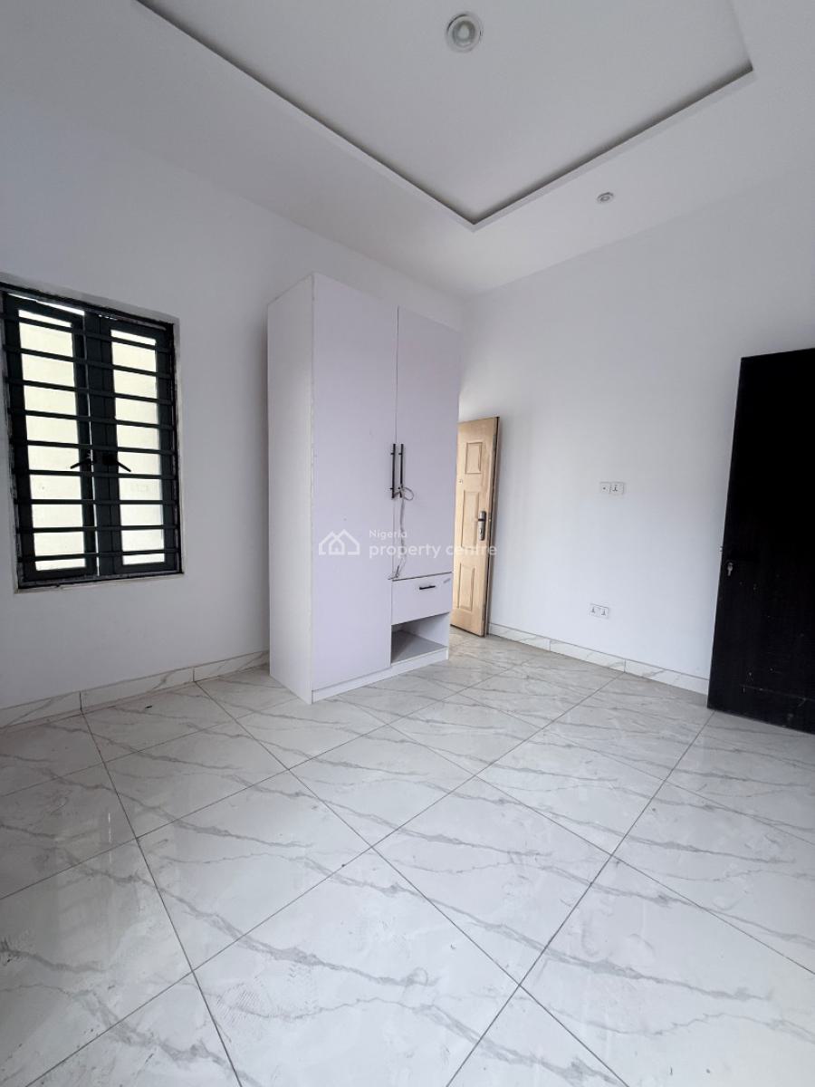 1-bedroom Apartment Available, Ajah, Lagos, Flat / Apartment for Sale