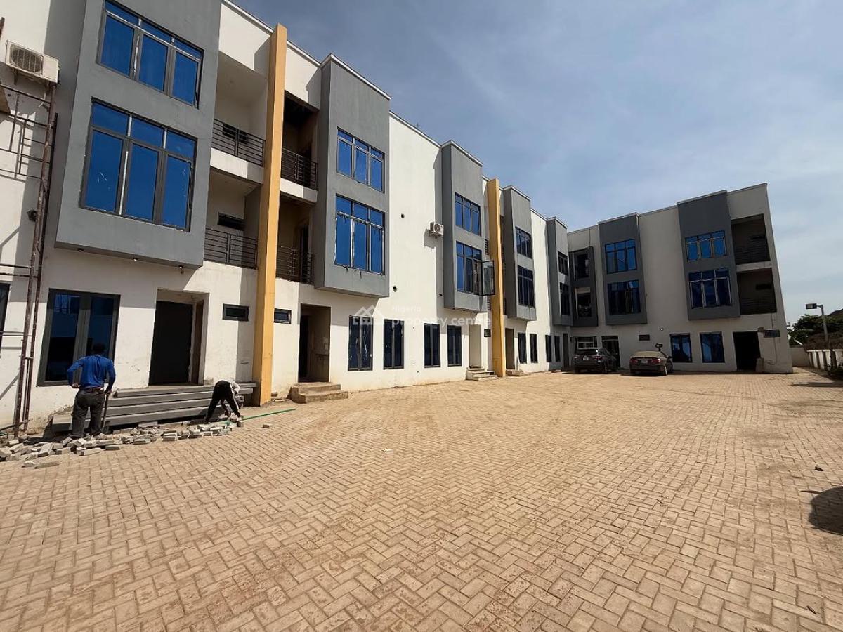 Buy&finished 4bedroom Terrace Duplex with a Bq, Mabushi, Abuja, Terraced Duplex for Sale