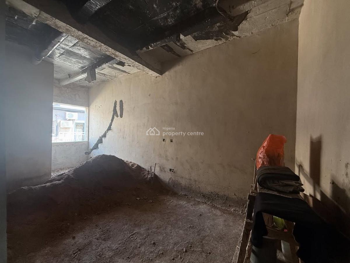 Buy&finished 4bedroom Terrace Duplex with a Bq, Mabushi, Abuja, Terraced Duplex for Sale