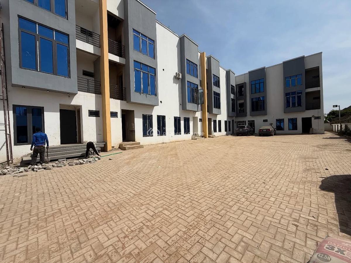 Buy&finished 4bedroom Terrace Duplex with a Bq, Mabushi, Abuja, Terraced Duplex for Sale