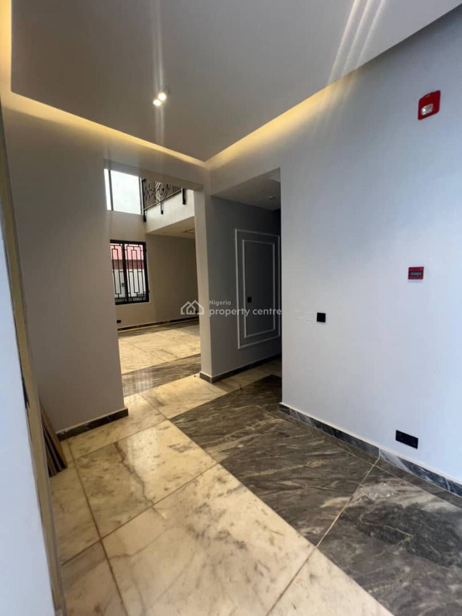 Self-serviced 5-bedroom Detached Duplex, Lekki Phase 1, Lekki, Lagos, Detached Duplex for Rent