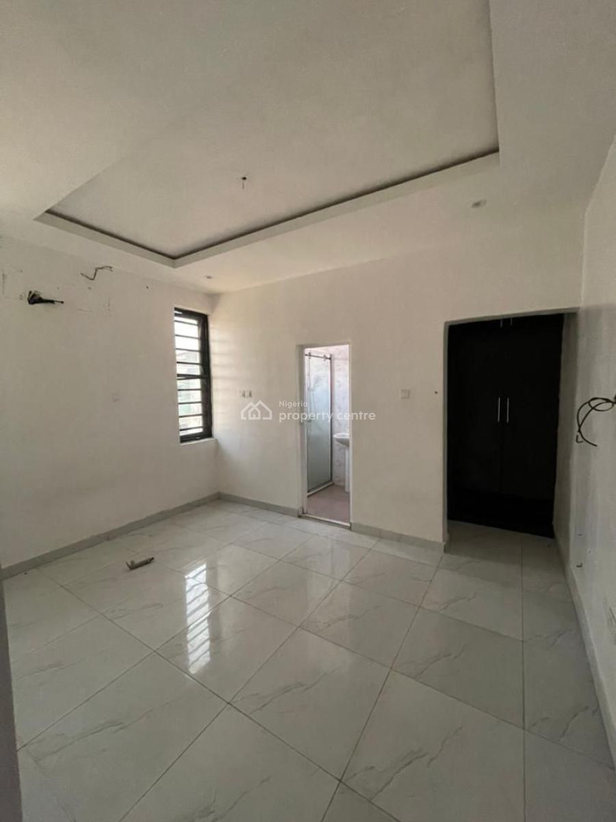 Standard Serviced 2 Bedroom Apartment, Ologolo, Lekki, Lagos, Flat / Apartment for Rent