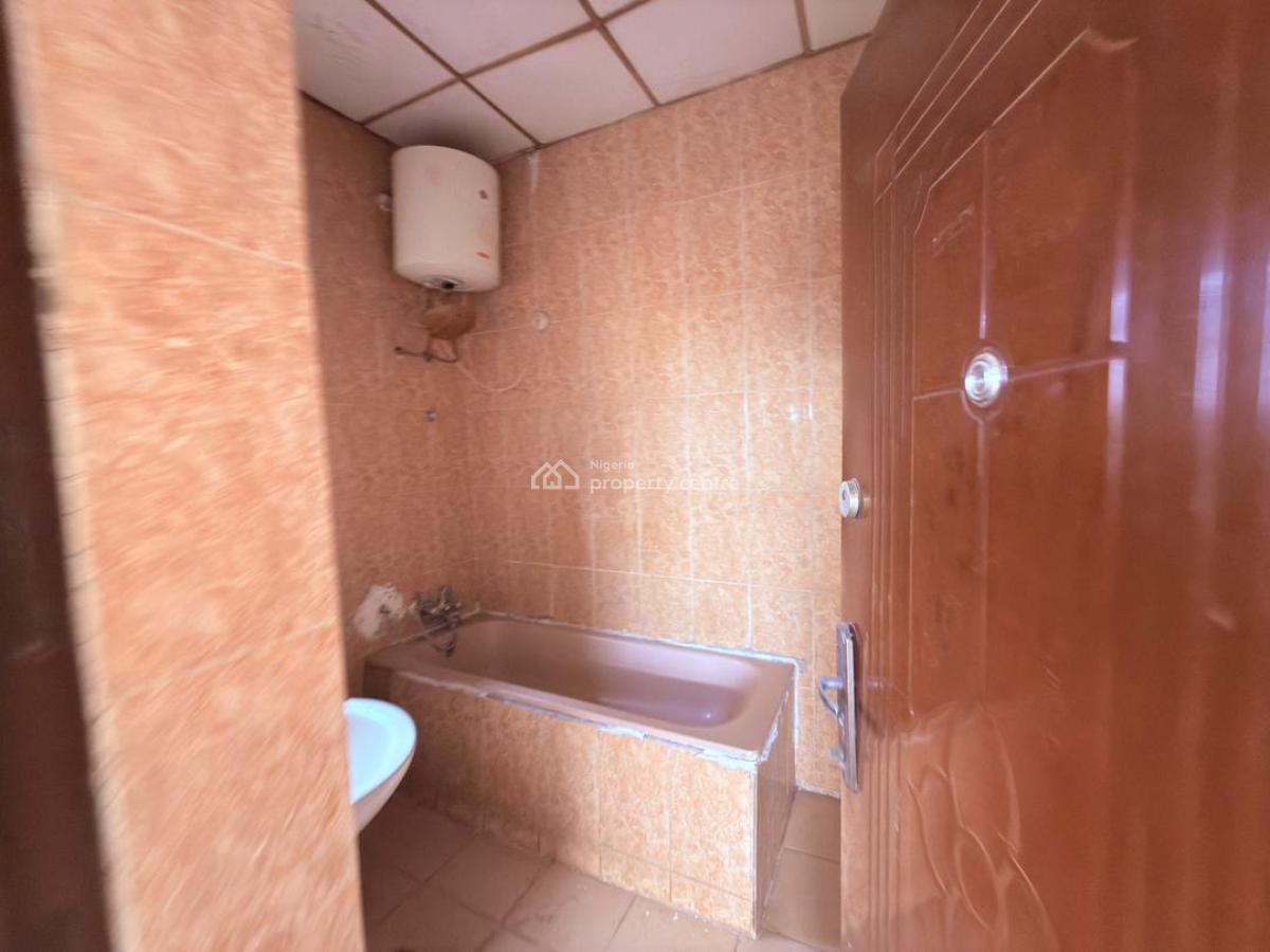 New Listing  4-bedroom Detached Stand Alone Duplex with 3 Rooms, Gwarinpa, Abuja, Detached Duplex for Sale