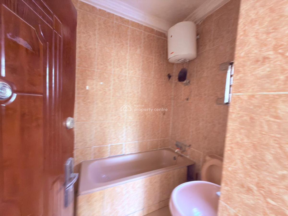 New Listing  4-bedroom Detached Stand Alone Duplex with 3 Rooms, Gwarinpa, Abuja, Detached Duplex for Sale