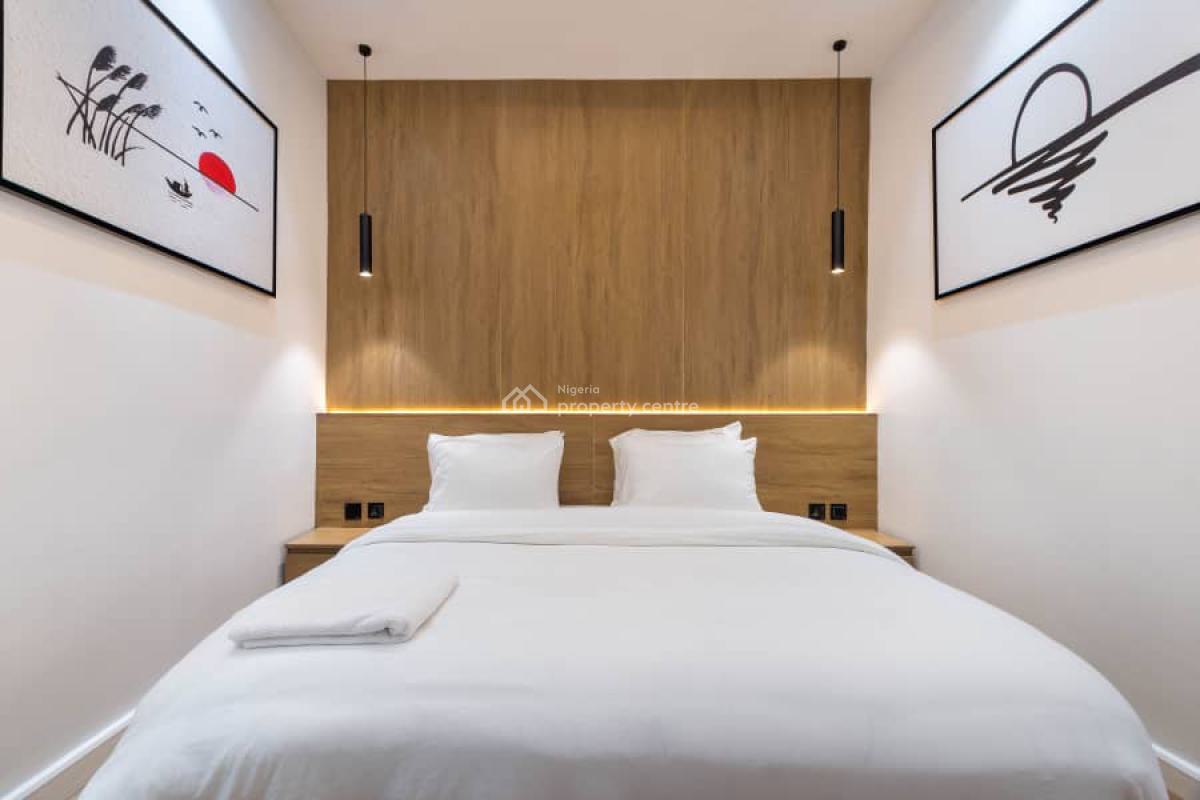 2 Bedroom Apartment, Admiralty Way, Lekki Phase 1, Lekki, Lagos, Flat / Apartment Short Let