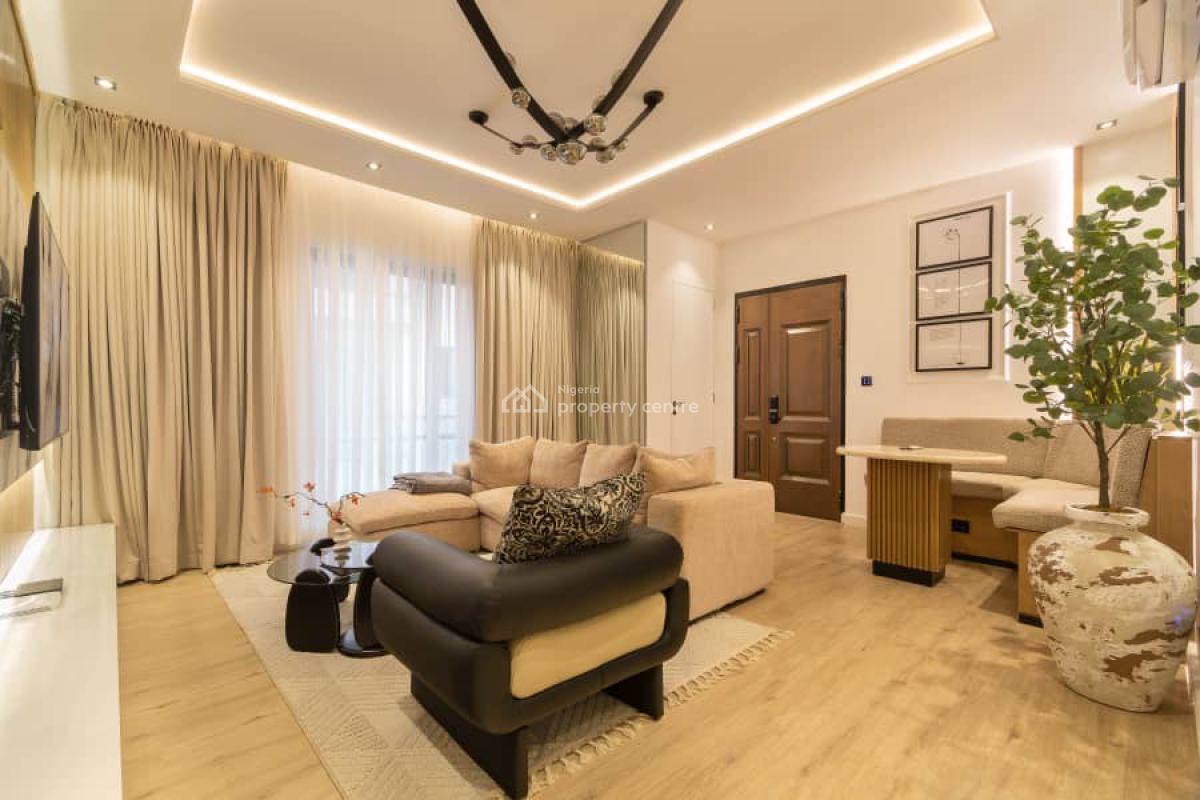 2 Bedroom Apartment, Admiralty Way, Lekki Phase 1, Lekki, Lagos, Flat / Apartment Short Let