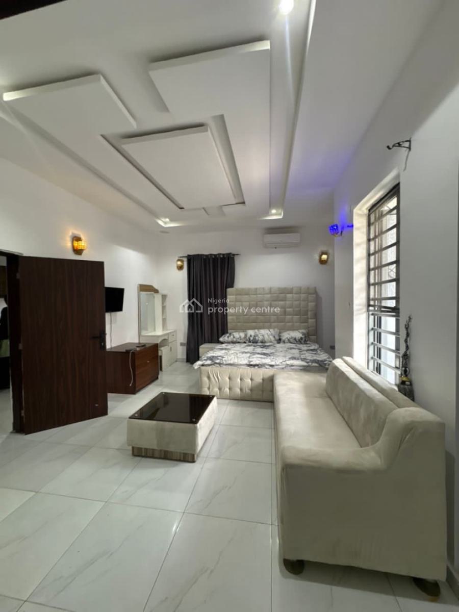 Fully Furnished Master Bedroom with Balcony & Fitted Bathroom, Orchid Road, Lekki Expressway, Lekki, Lagos, Self Contain (single Rooms) for Rent