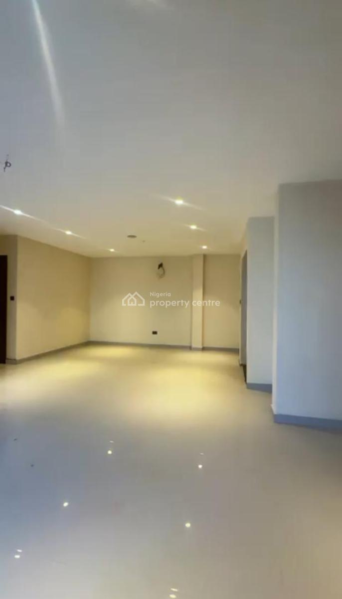 3-bedroom Apartment with Bq., Lekki Phase 1, Lekki, Lagos, Flat / Apartment for Sale