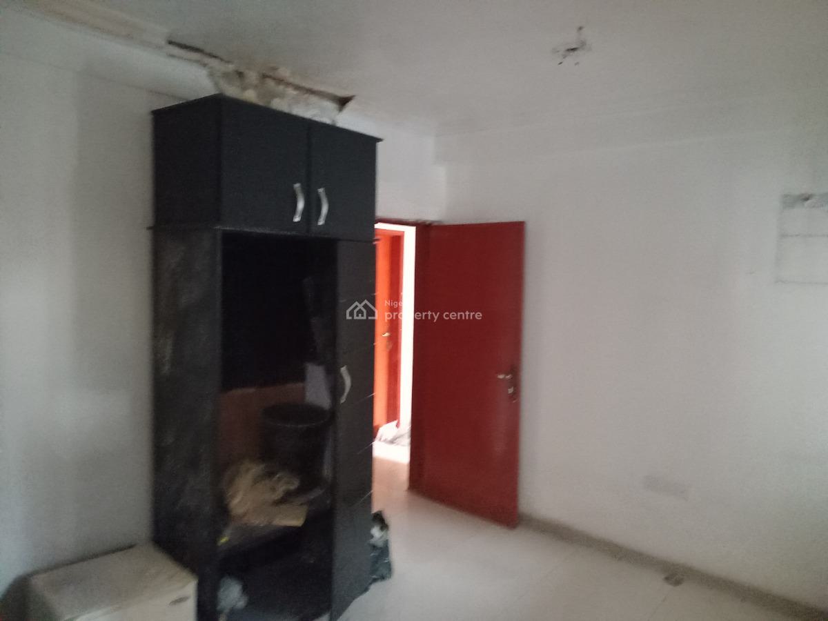 Woodford 2 Bedroom Flat, Adekunle By Lsdpc Estate, Yaba, Lagos, Flat / Apartment for Rent