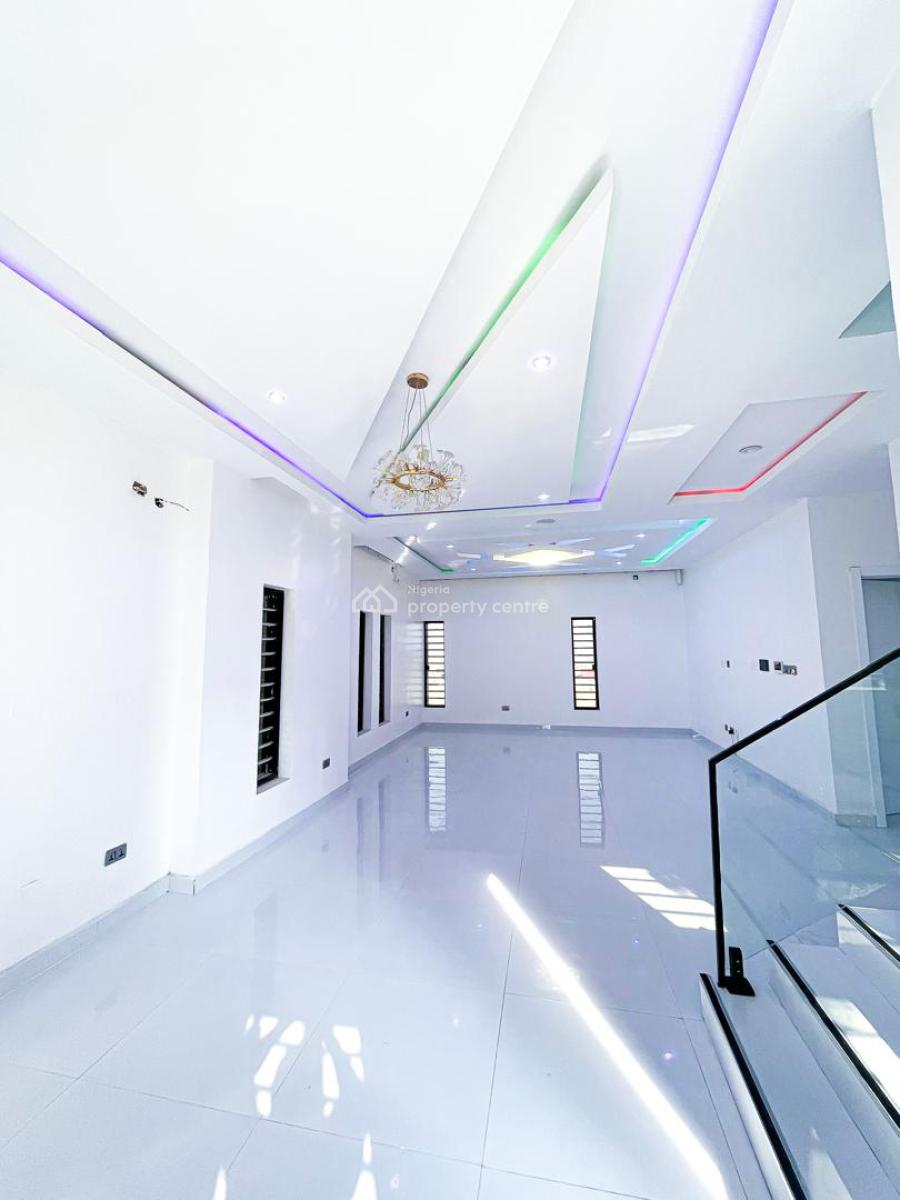 Contemporary 7-bedroom Fully Detached Duplex., Back of H Medix, Guzape District, Abuja, Detached Duplex for Sale