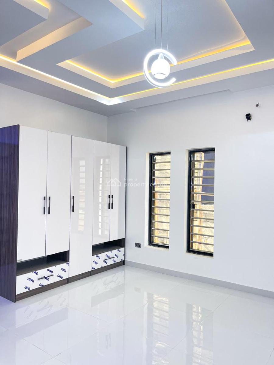 Contemporary 7-bedroom Fully Detached Duplex., Back of H Medix, Guzape District, Abuja, Detached Duplex for Sale