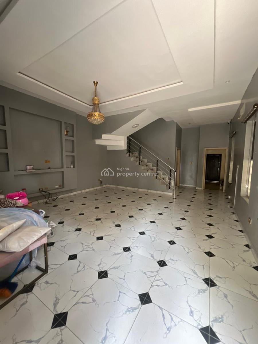 Well Maintained, Tastefully Finished Four Bedroom Semi Detached Duplex, Ologolo, Lekki, Lagos, Semi-detached Duplex for Rent