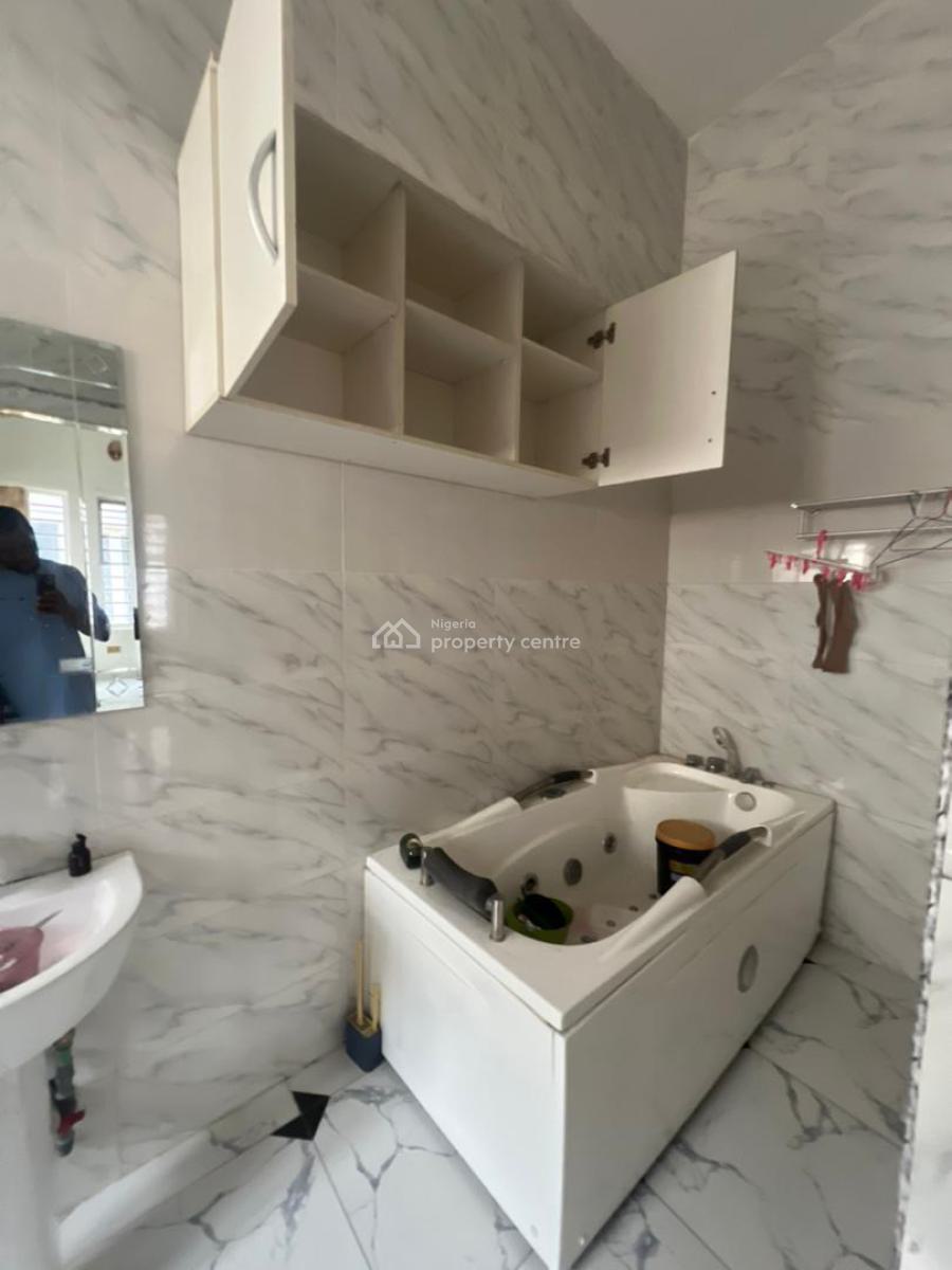 Well Maintained, Tastefully Finished Four Bedroom Semi Detached Duplex, Ologolo, Lekki, Lagos, Semi-detached Duplex for Rent