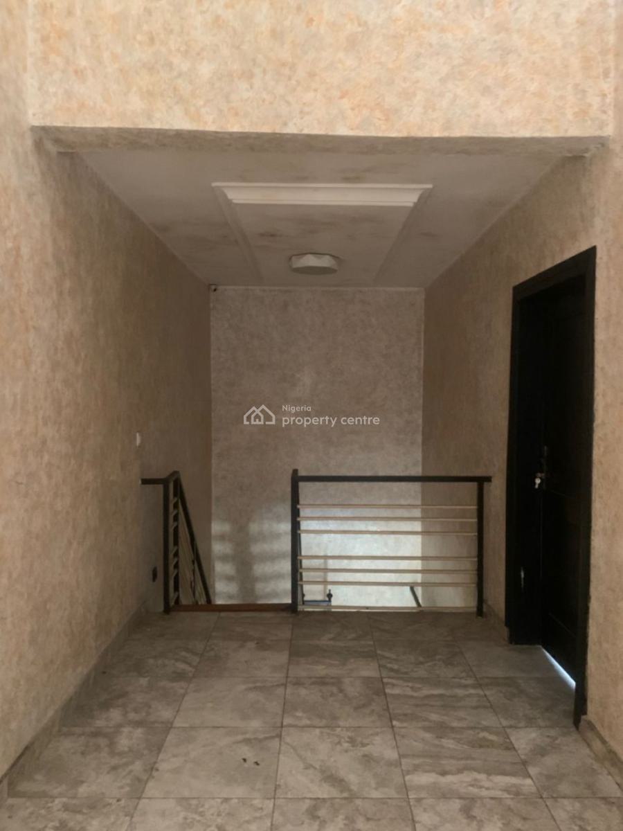 Serviced 3-bedroom Maisonette with Bq, Osapa, Lekki, Lagos, House for Rent