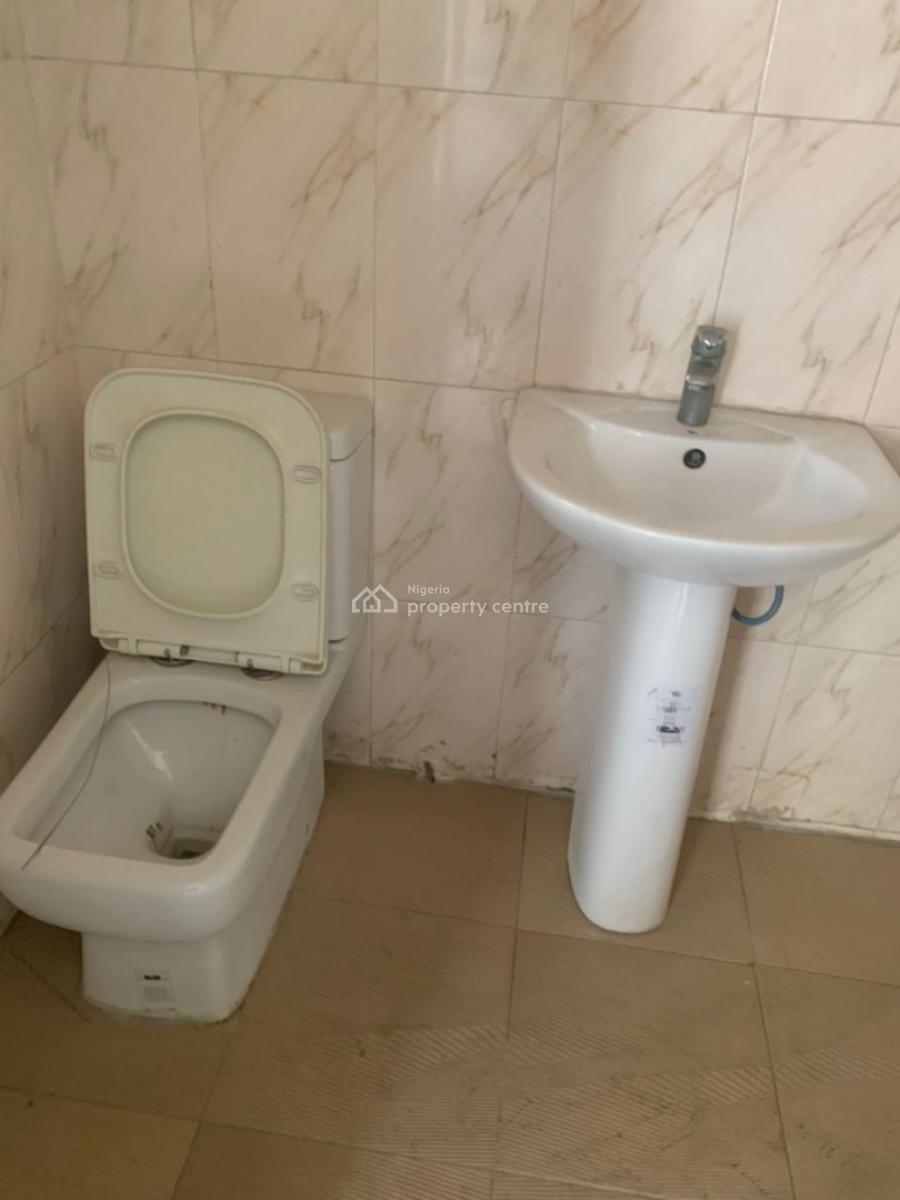 Serviced 3-bedroom Maisonette with Bq, Osapa, Lekki, Lagos, House for Rent