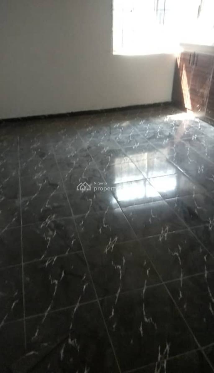 Massive Room in a Shared Apartment, Ado Road, Ajah, Lagos, Self Contain (single Rooms) for Rent