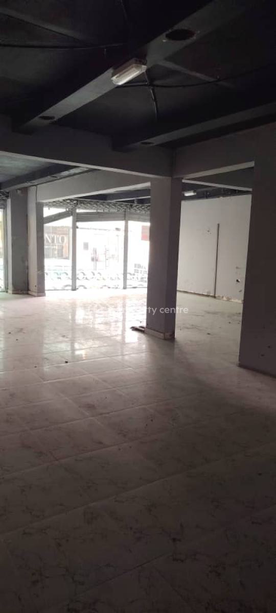 Office / Shop Space on The Ground Floor, Wuse 2, Abuja, Shop for Rent