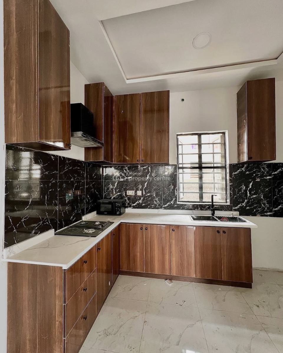 1 Bedroom Apartment, Orchid Road, Lekki, Lagos, Mini Flat (room and Parlour) for Sale