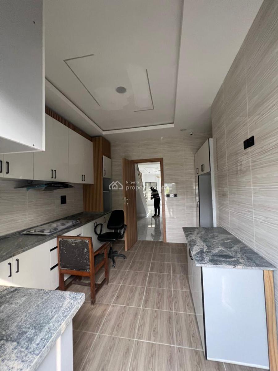 4 Bedroom Semi Detached Duplex, Lekki Phase 2, Lekki, Lagos, Semi-detached Duplex for Sale