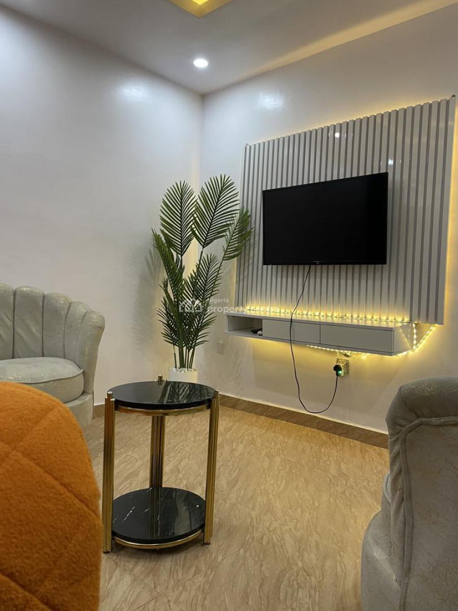 Luxurious 1-bedroom Apartment Available in Adeniyi Jones, Ikeja!, Adeniyi Jones, Ikeja, Lagos, Flat / Apartment Short Let