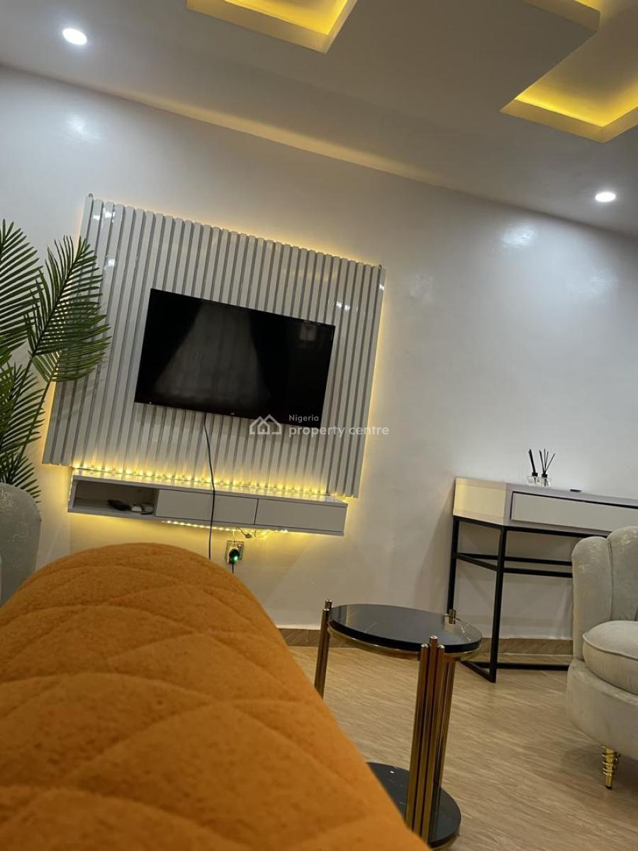 Luxurious 1-bedroom Apartment Available in Adeniyi Jones, Ikeja!, Adeniyi Jones, Ikeja, Lagos, Flat / Apartment Short Let