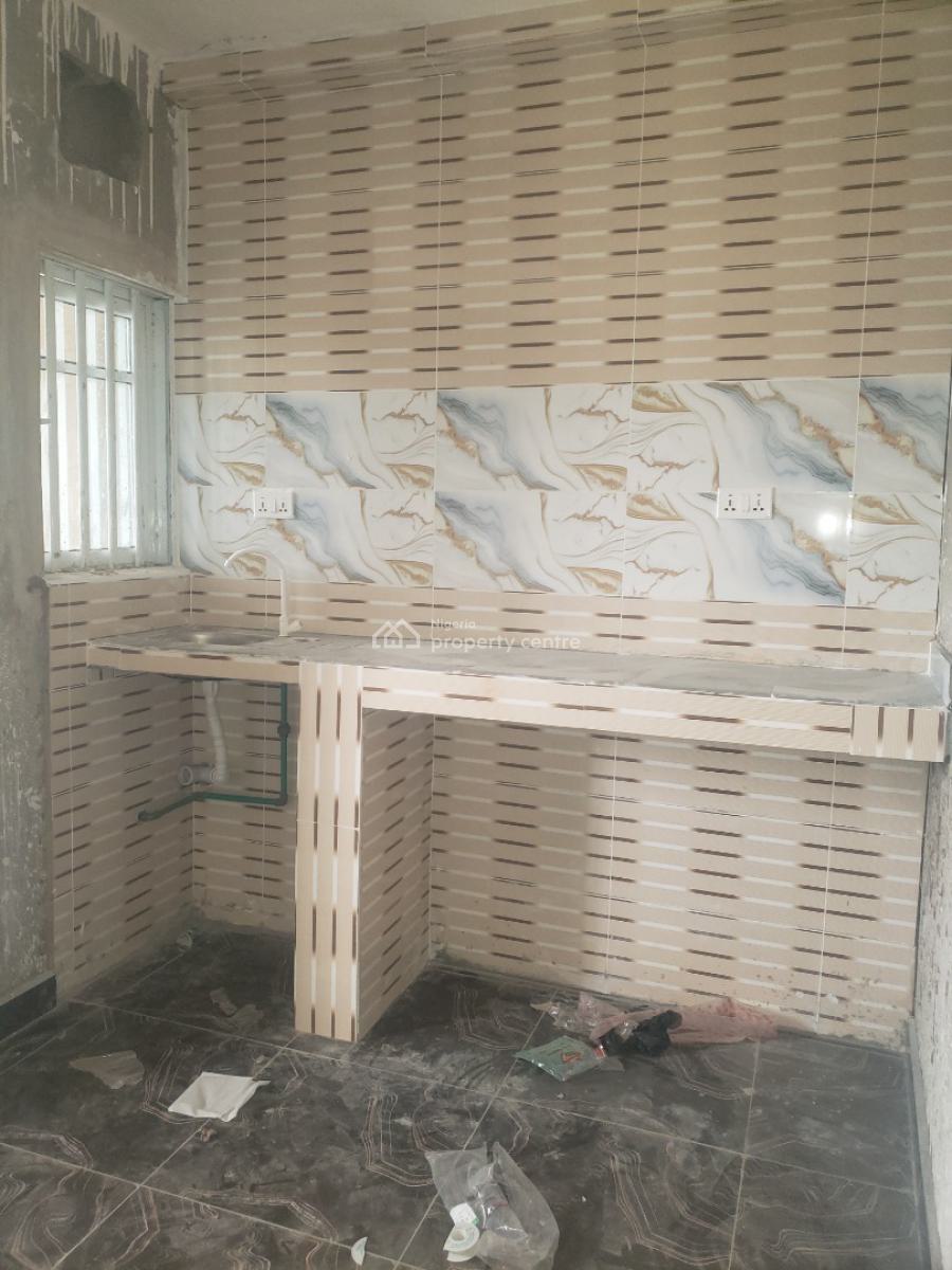 Executive Standard Mini Flat, L & K, Oworonshoki, Kosofe, Lagos, Mini Flat (room and Parlour) for Rent